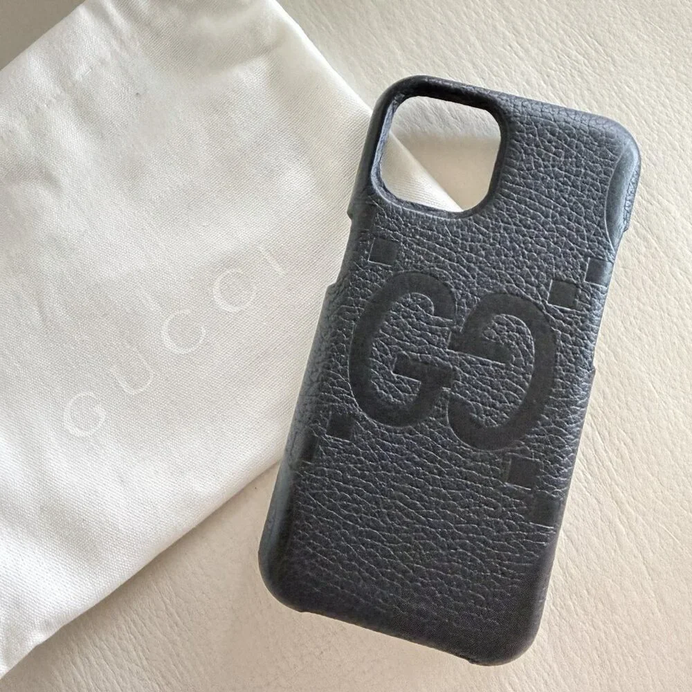 NEW GUCCI Piuma Calfskin Jumbo GG Embossed iPhone 15 Phone Case Black